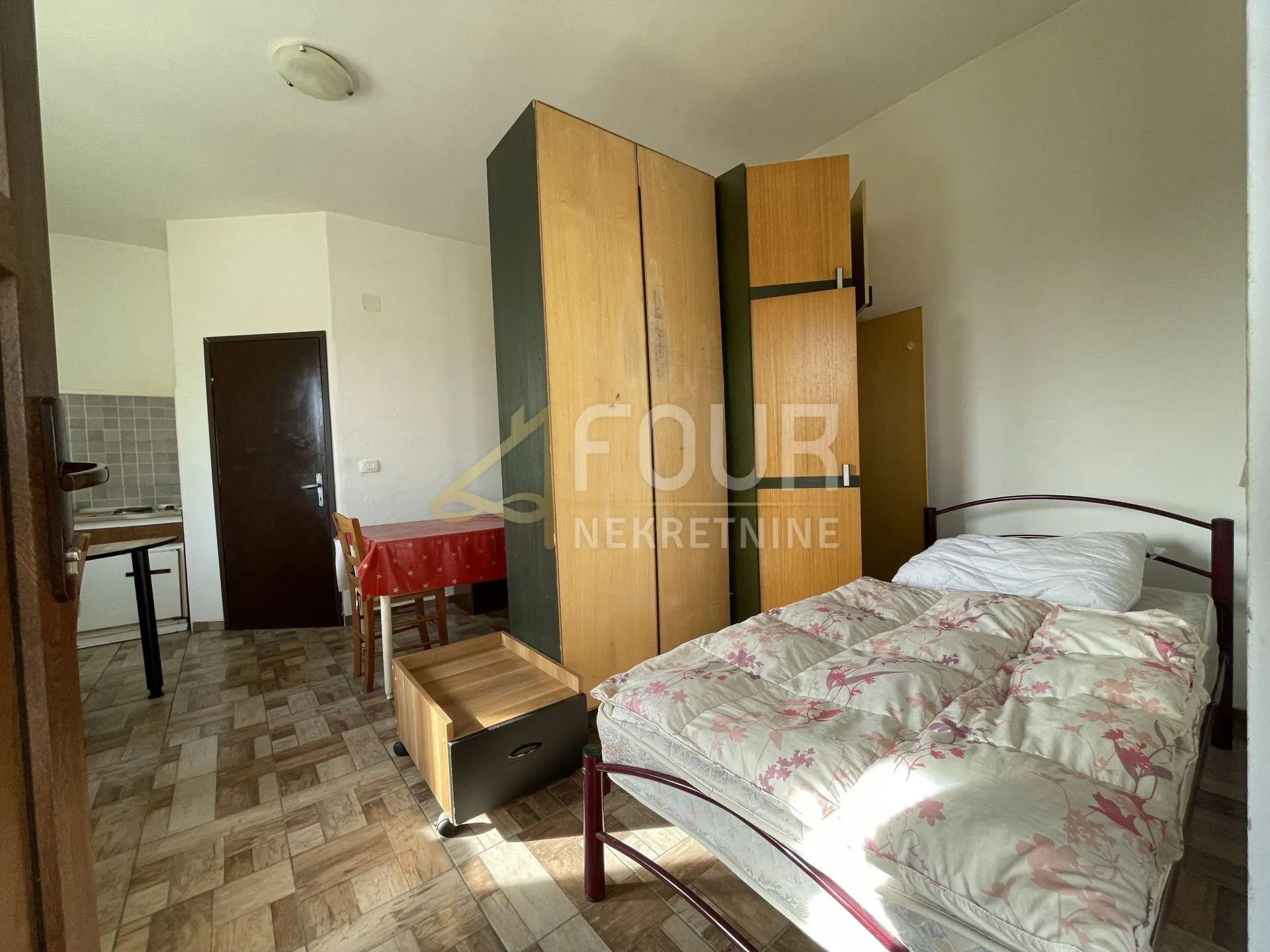 najam, saršoni, 21m2, namješten studio apartman - slika 4