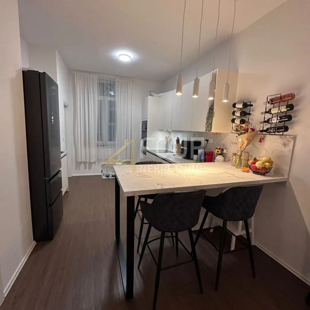 rijeka, centar, 64.70m2, 1s+db, 2 balkona - slika 5