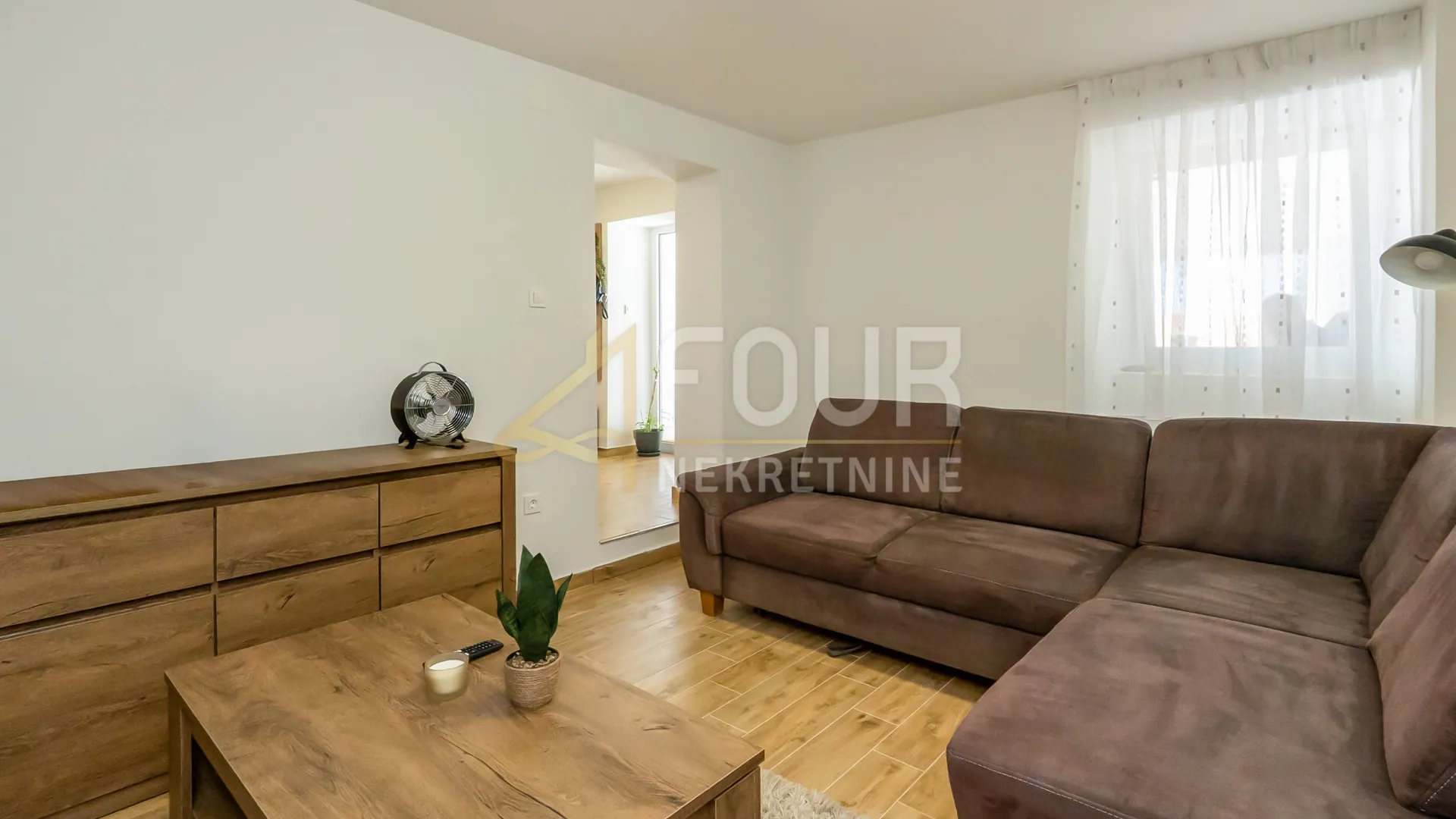 šmrika, kuća u nizu, 164m2, samo kod nas! - slika 7
