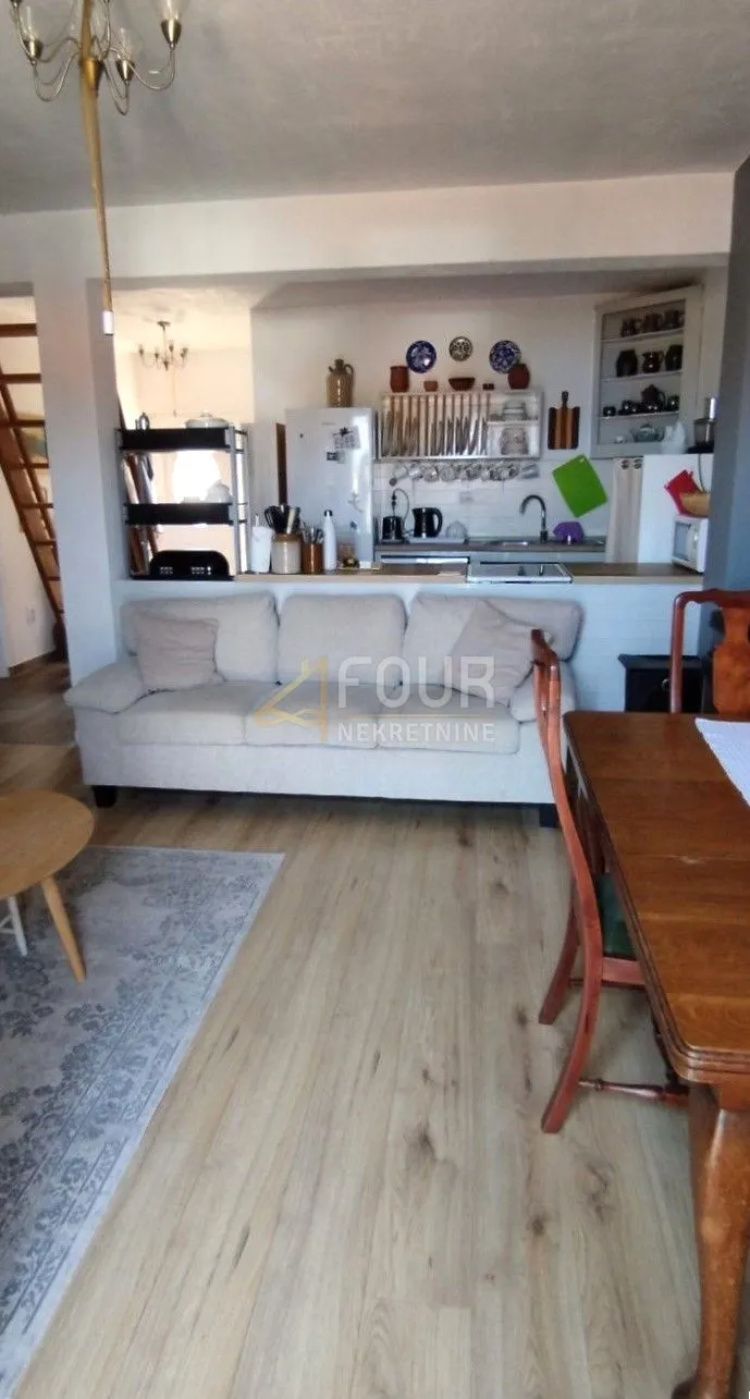 korčula, lumbarda, kuća s dva stana 180m od mora! - slika 9