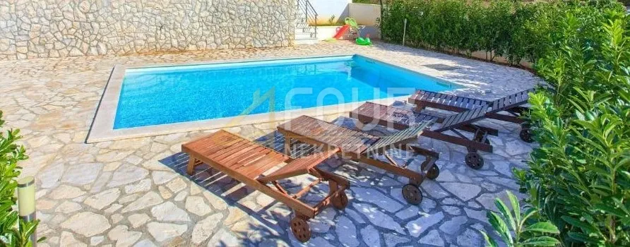 otok krk, linardići, samostojeća kuća, 170m2 - slika 11