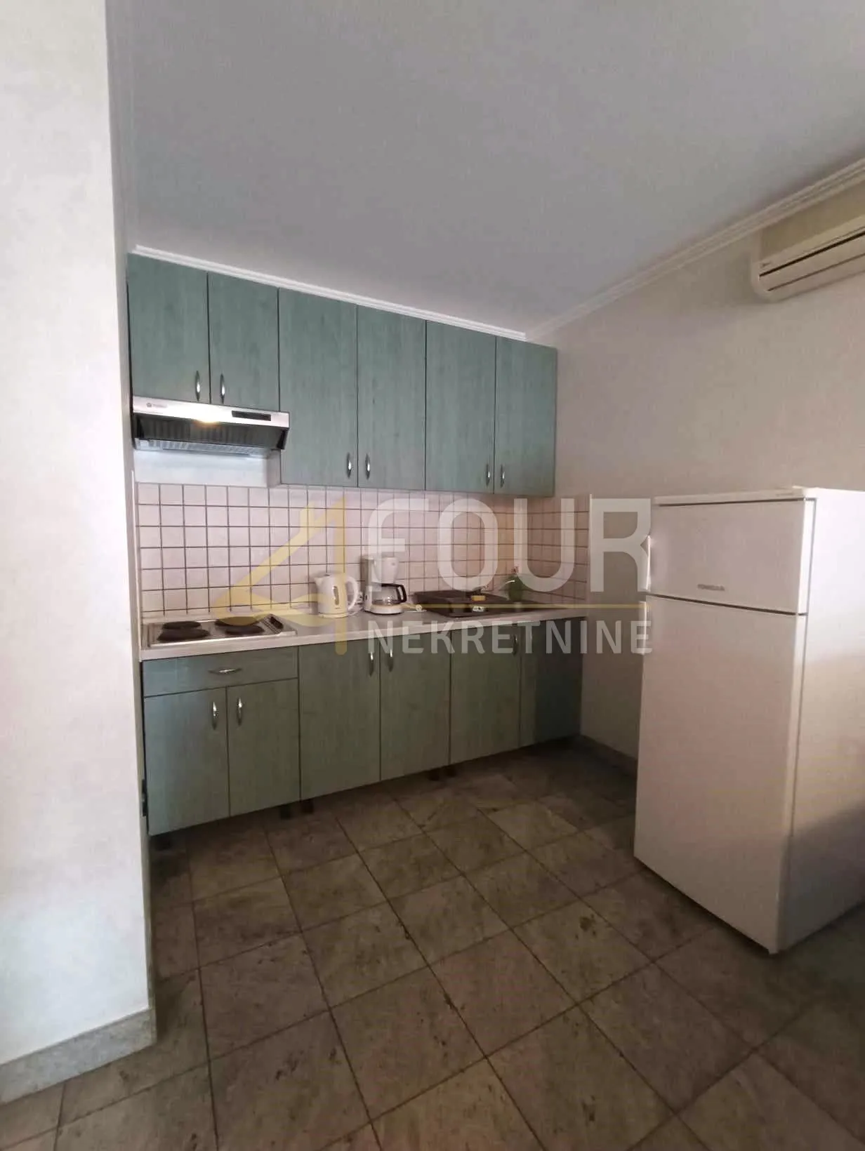 opatija, vila s 15 stanova, 400m od mora! - slika 6