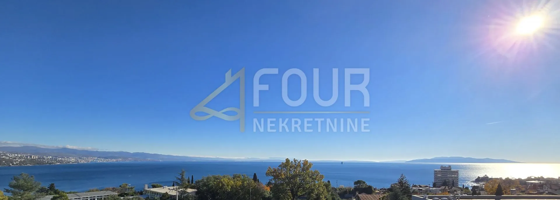 Opatija, stan u vrhunskoj novogradnji s pogledom na more