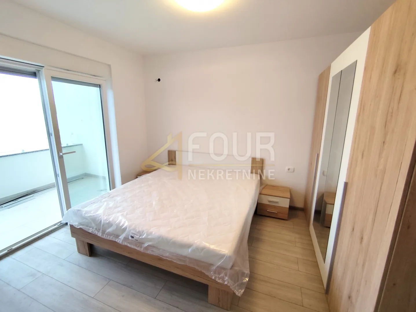istra, medulin, novogradnja, 1s+db, 2 balkona - slika 8