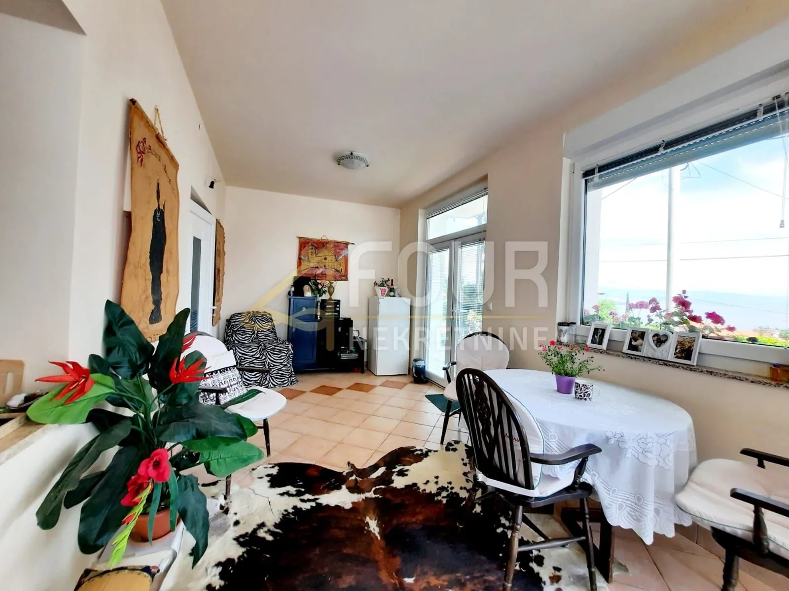opatija, 127.20m2, 2 stana - 3s+db i 1s+db - slika 8
