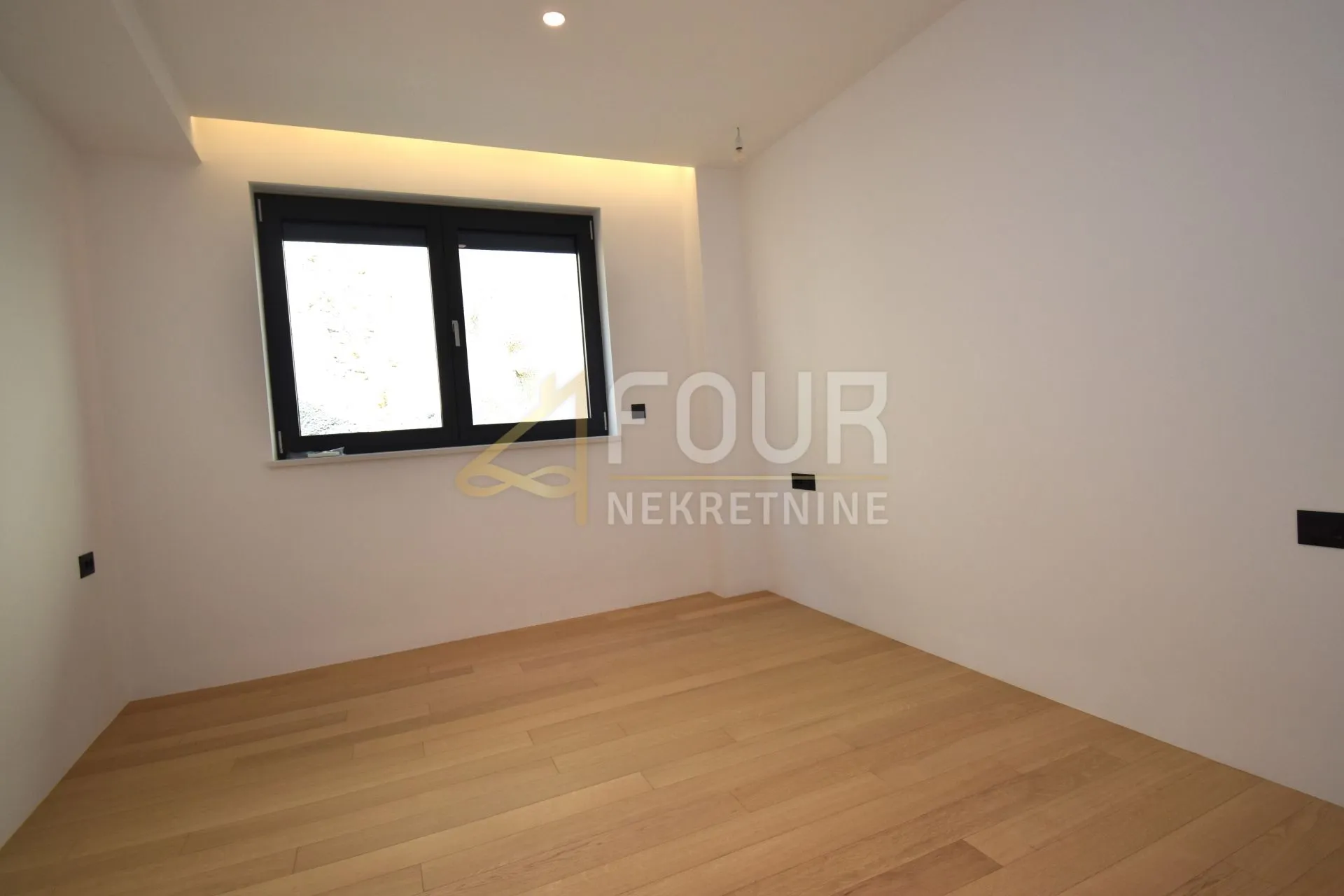 opatija, 112.28m2, luksuzan stan, 3s+db, velika lođa, pogled na more - slika 16
