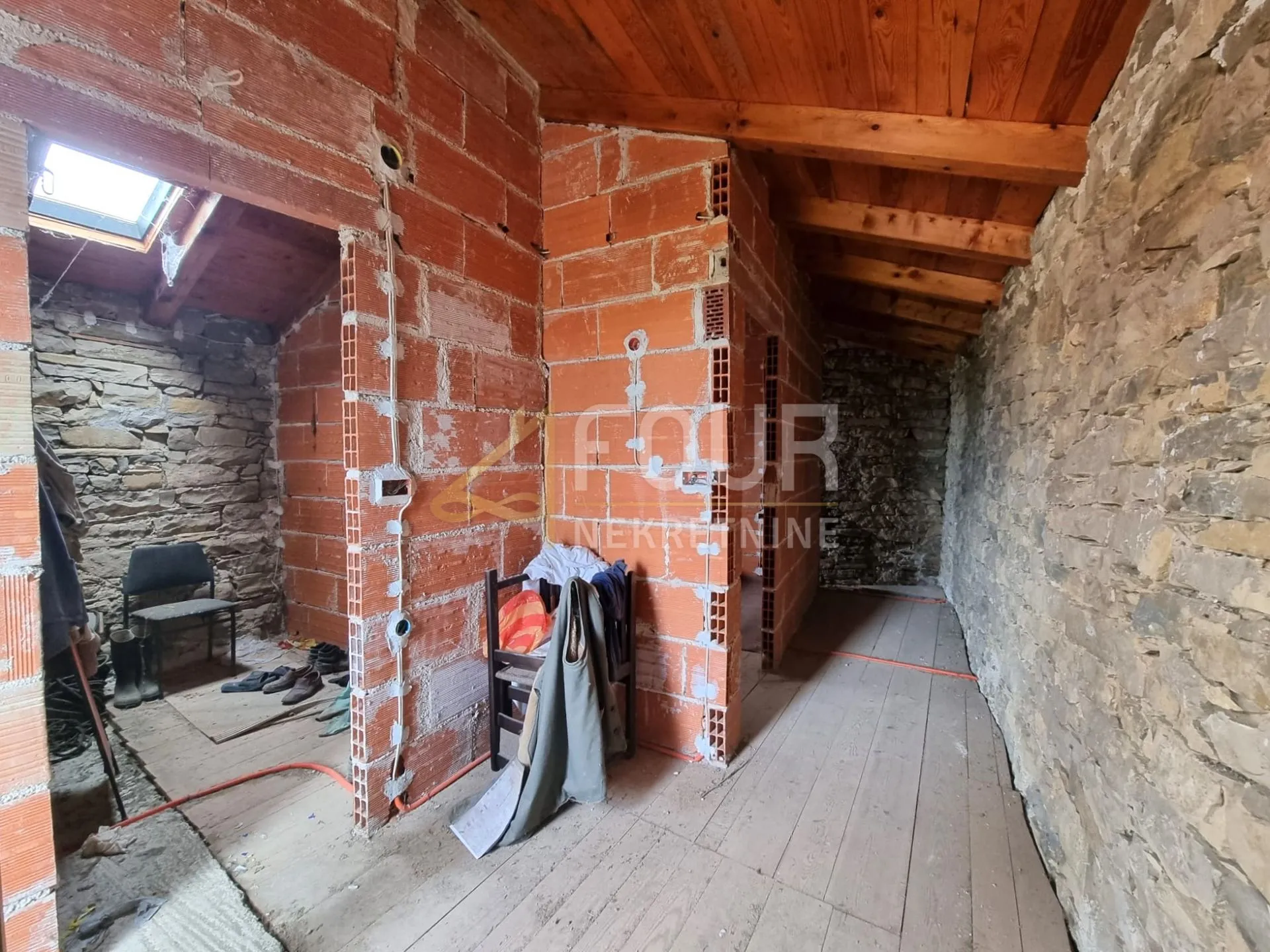 istra, cerovlje - okolica, šarmantna kamena kuća - slika 6