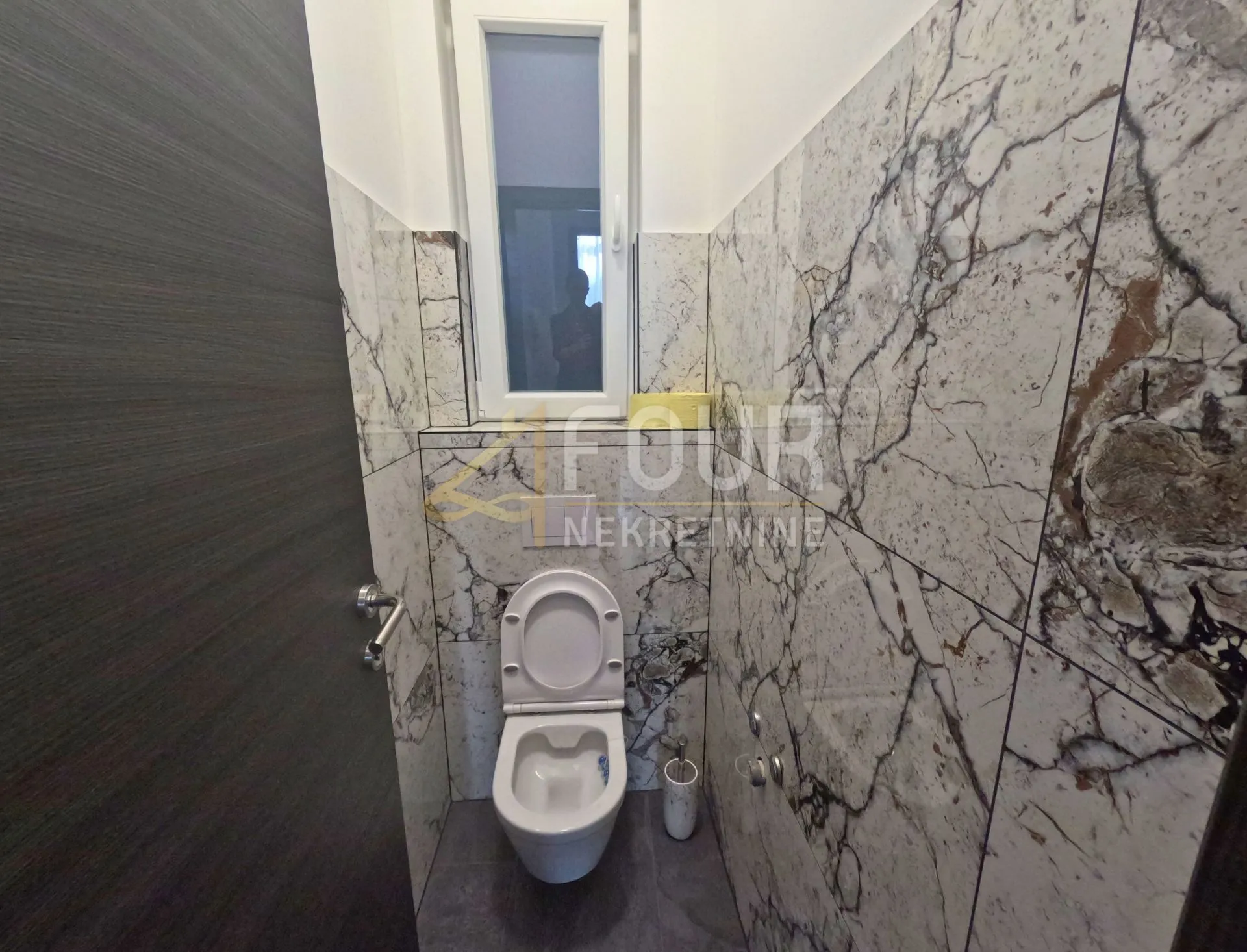 rijeka, širi centar, 98.48m2, 4s+db, balkon, adaptiran gospodski stan! - slika 17