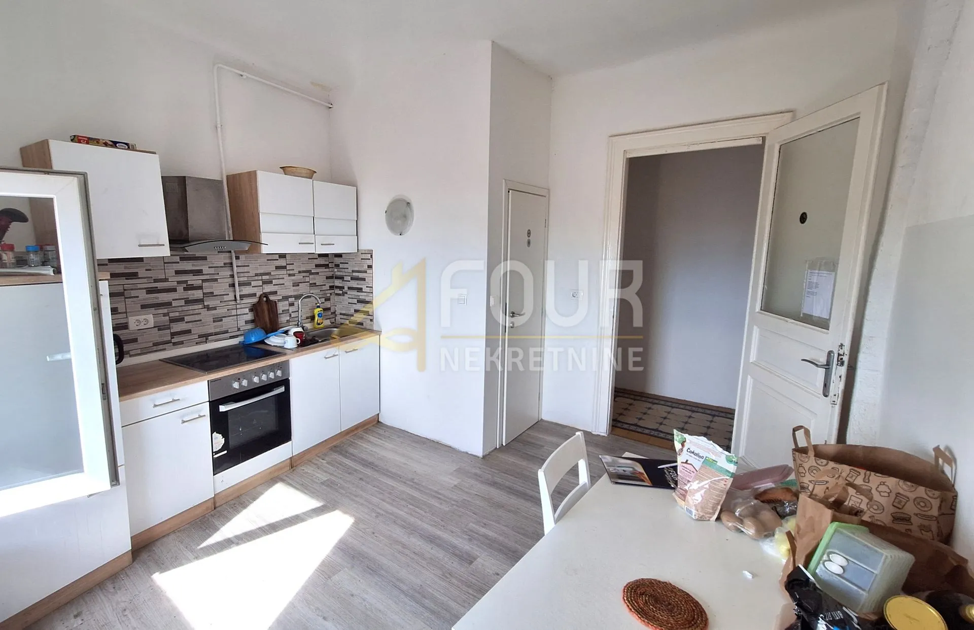 Rijeka, Brajda - širi Centar, 93.99m2, odličan stan za investiciju!