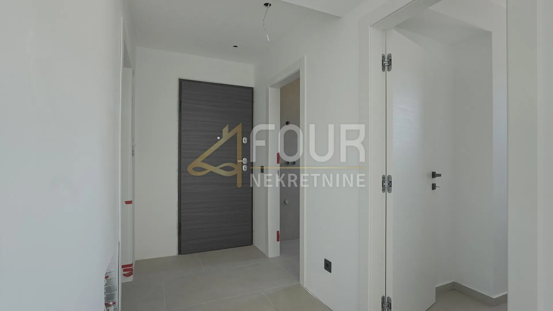 otok krk, vrbnik, novogradnja, 142m2, 3s+db, terasa i 2 balkona - slika 13