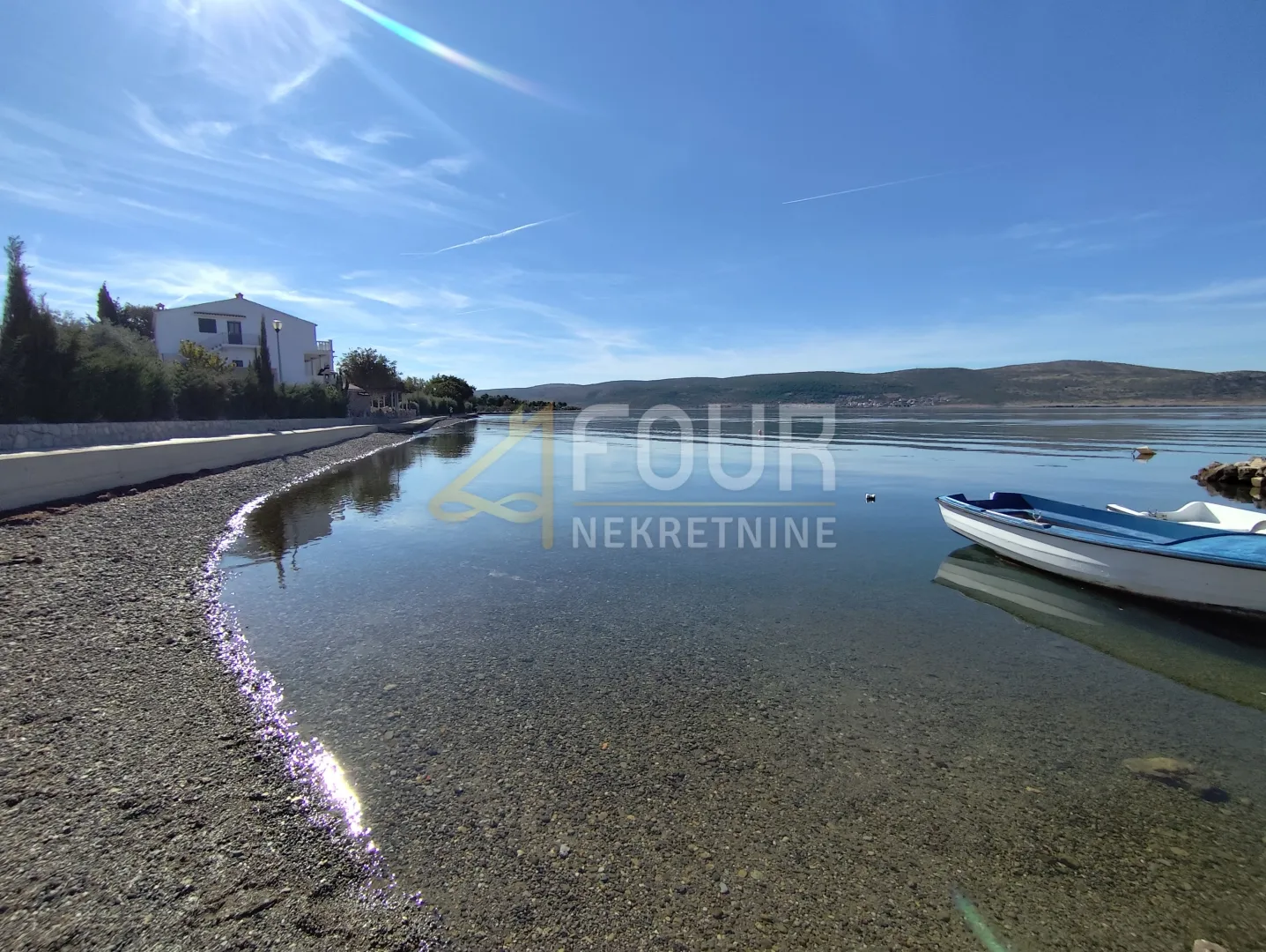 starigrad, seline, kuća s 3 stana + dodatni apartman, 250m od mora - slika 2