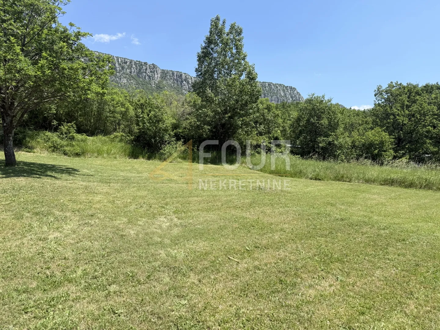 bribir, građevinsko zemljište 700m2 - slika 4