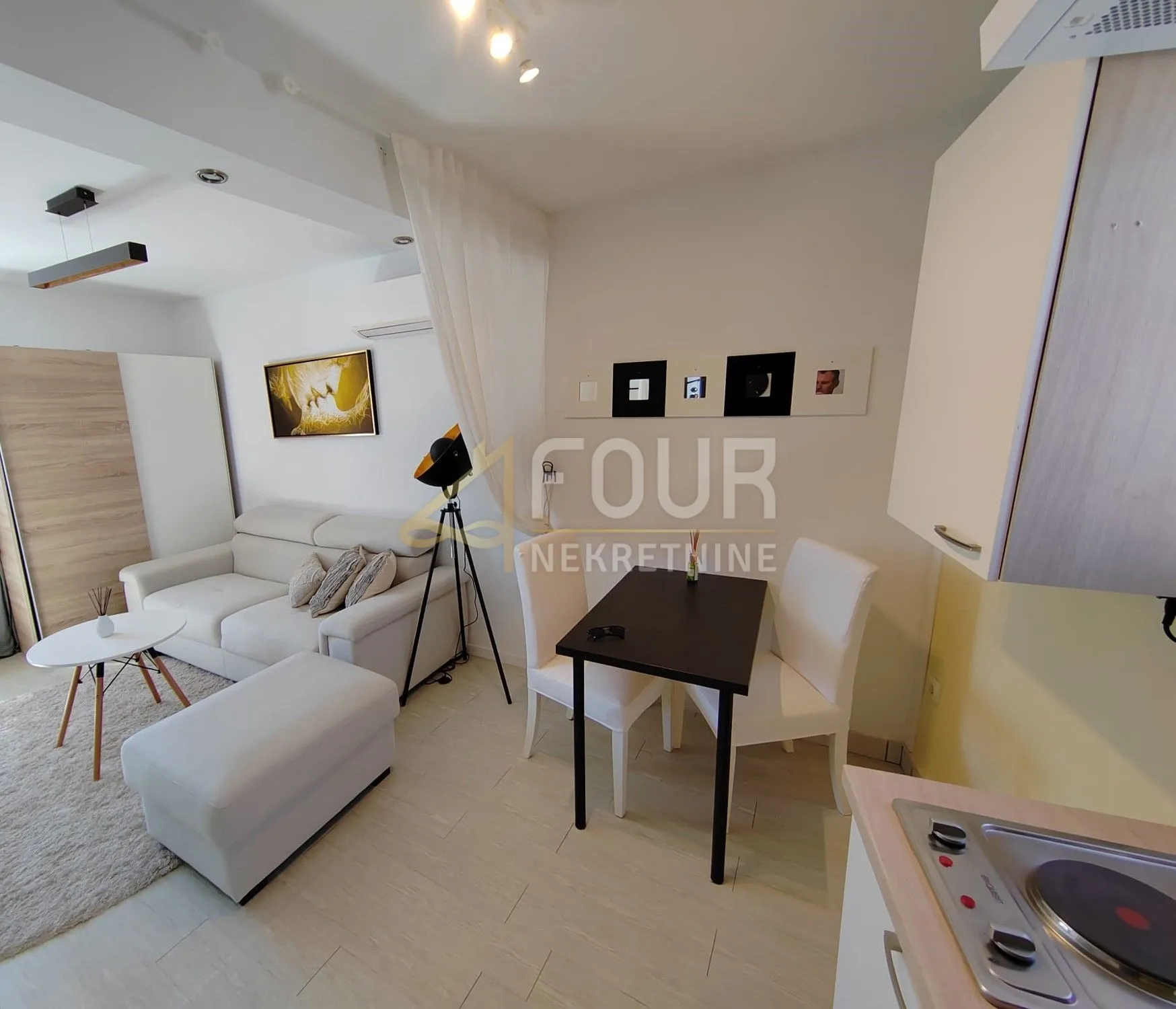 istra, rovinj, 45.50m2, dvoetažni stan - 2 apartmana! - slika 2