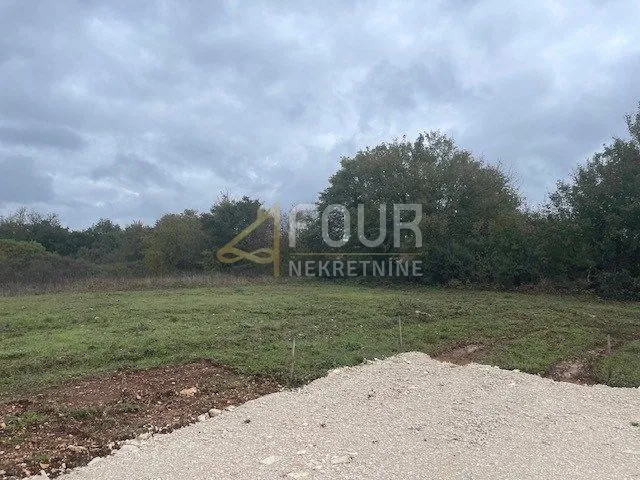 Istra, Kanfanar - okolica, građevinsko zemljište 480m2