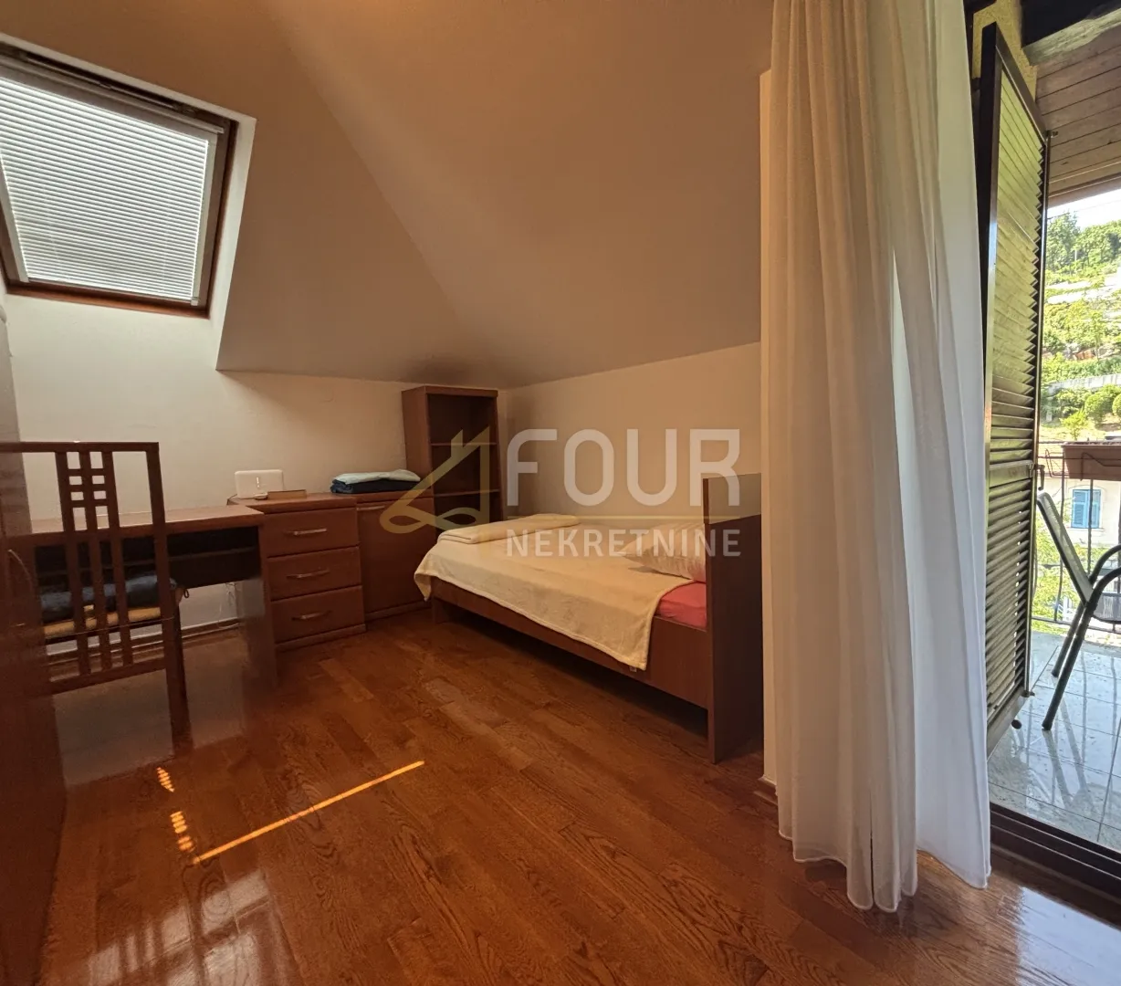 opatija, ičići, 92.18m2, dvoetažni stan, garaža - slika 13