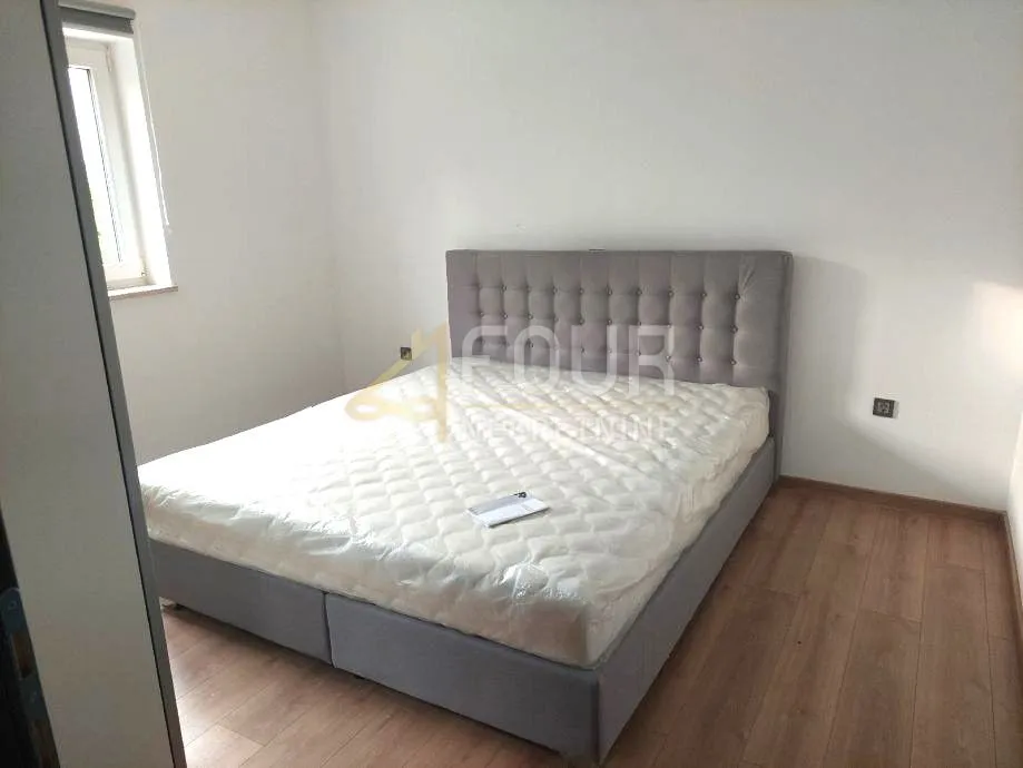 viškovo, samostojeća kuća s 3 stana - slika 10