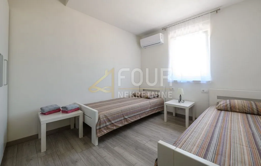 istra, labin - okolica, novogradnja, prizemnica s bazenom - slika 14