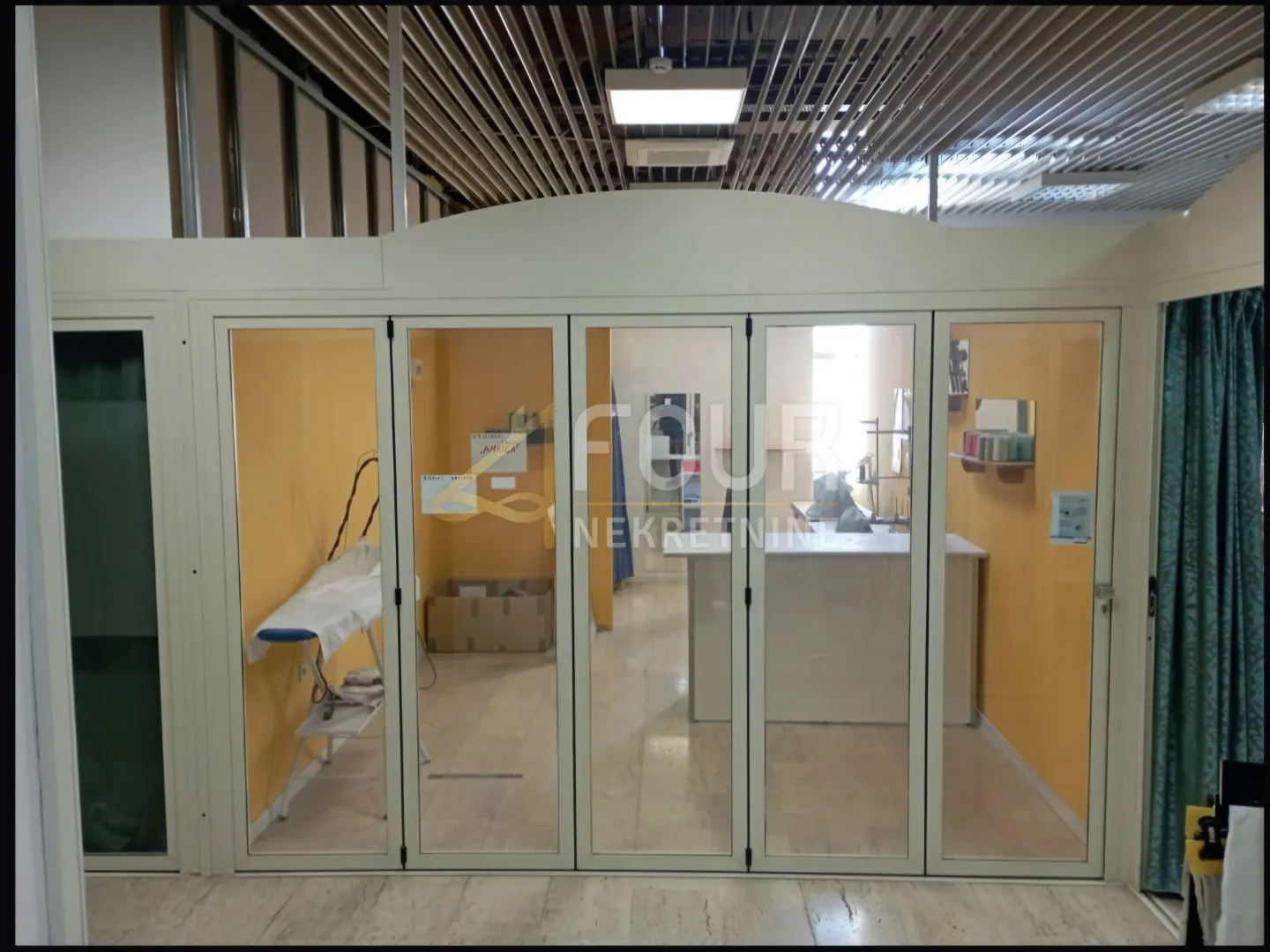 Otok Krk, poslovni prostor, 18.55m2