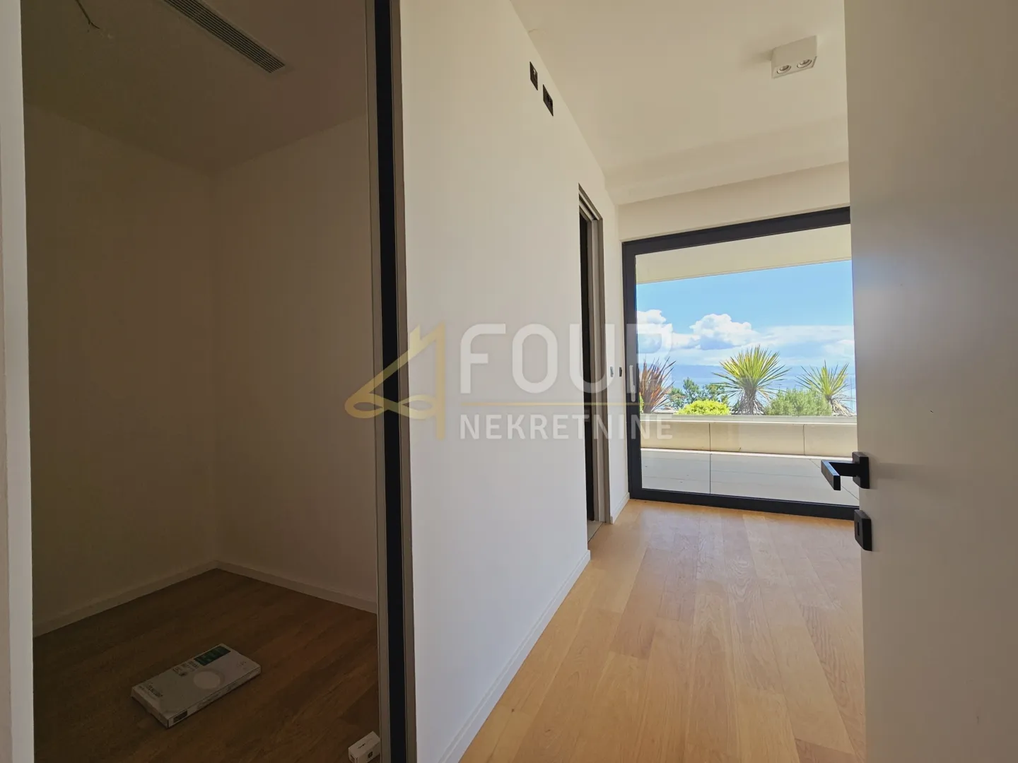 opatija, novogradnja, 238.01m2, dvoetažni 4s+db, bazen i okućnica - slika 13