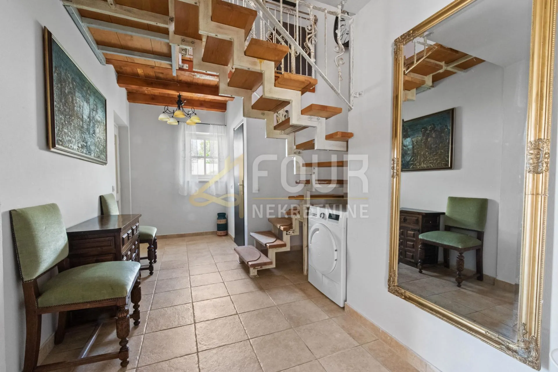 istra, poreč, šarmantna kuća s bazenom, 180m2 - slika 11