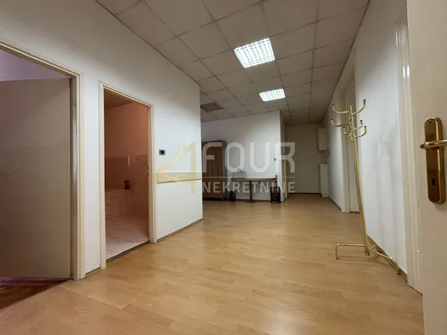 rijeka, centar, 112.25m2, prostran gradski stan - slika 13