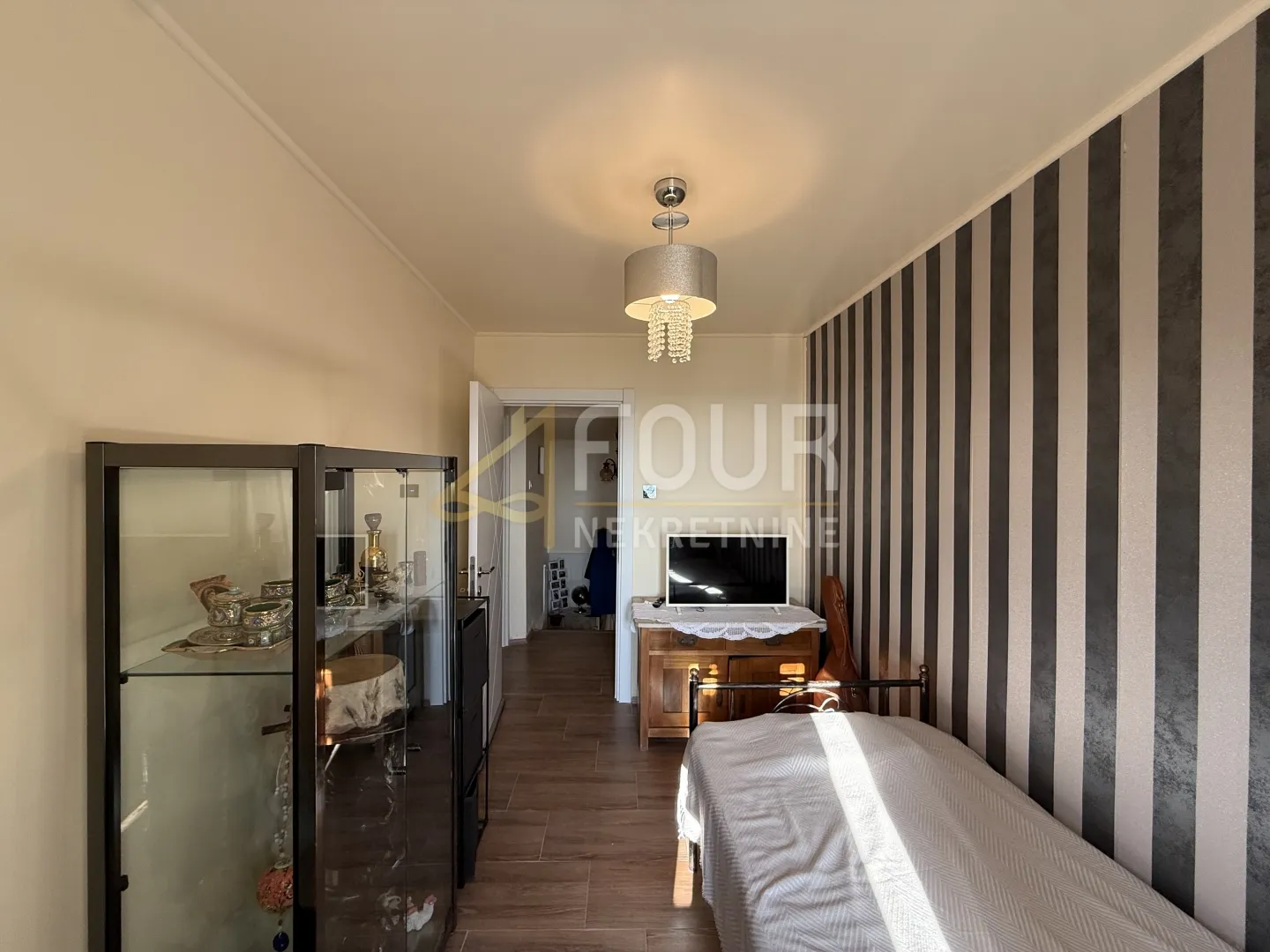hreljin, samostojeća kuća, p+1, 266m2 - slika 19