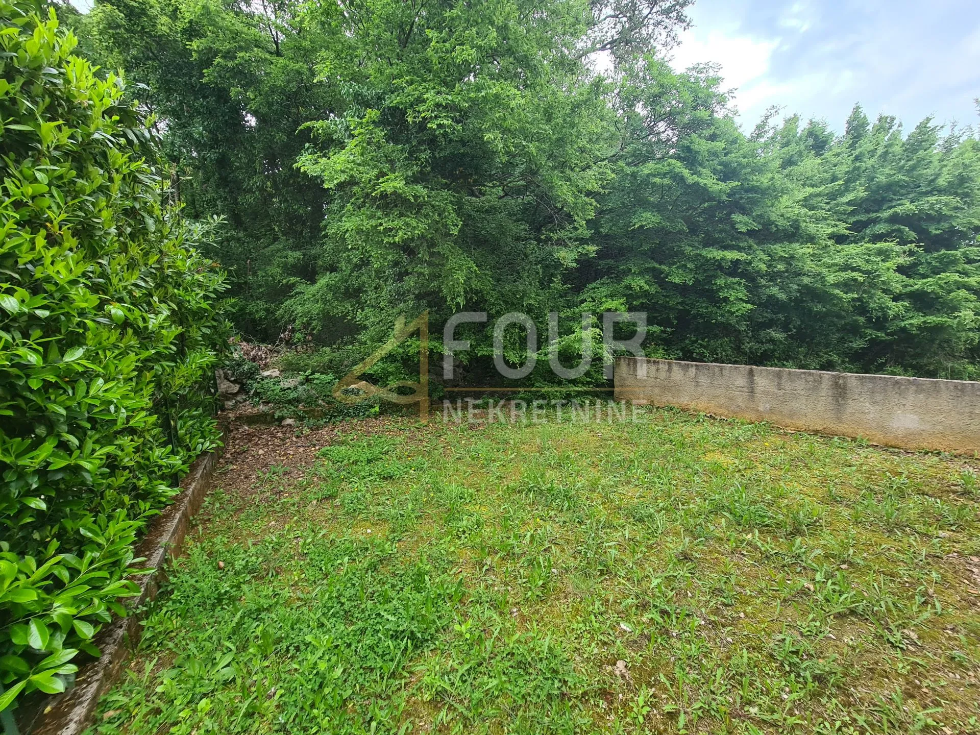 otok krk, dobrinj - okolica, kuća s 2 stana, 112.98m2 - slika 6