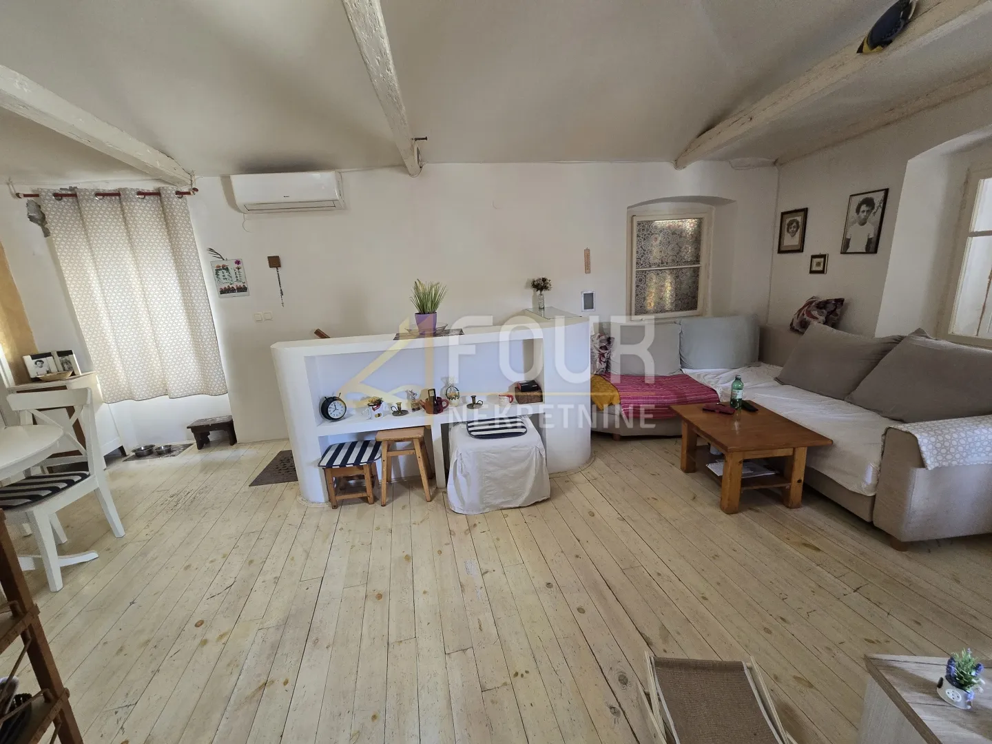 otok cres, grad cres, stan 70m od rive! - slika 4