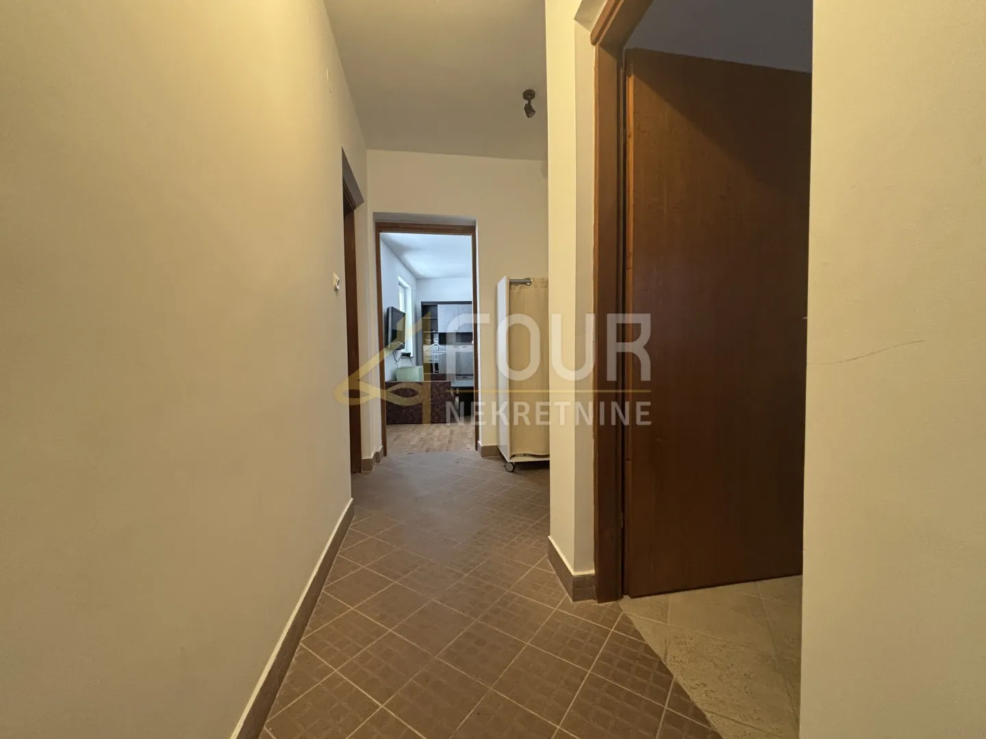 novi vinodolski, dvojna kuća, 77m2, pogled na more - slika 10