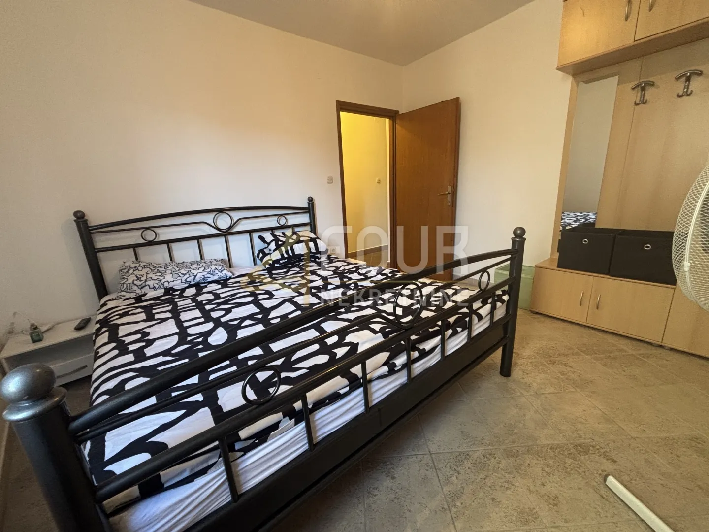 novi vinodolski, dvojna kuća, 77m2, pogled na more - slika 12