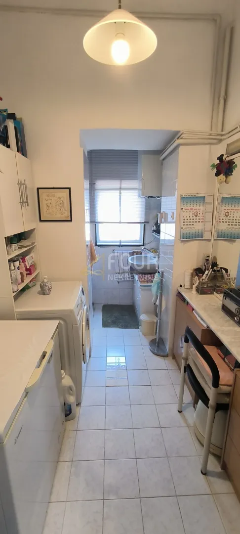pula, centar, 1s+db, balkon, pogled na more - slika 6