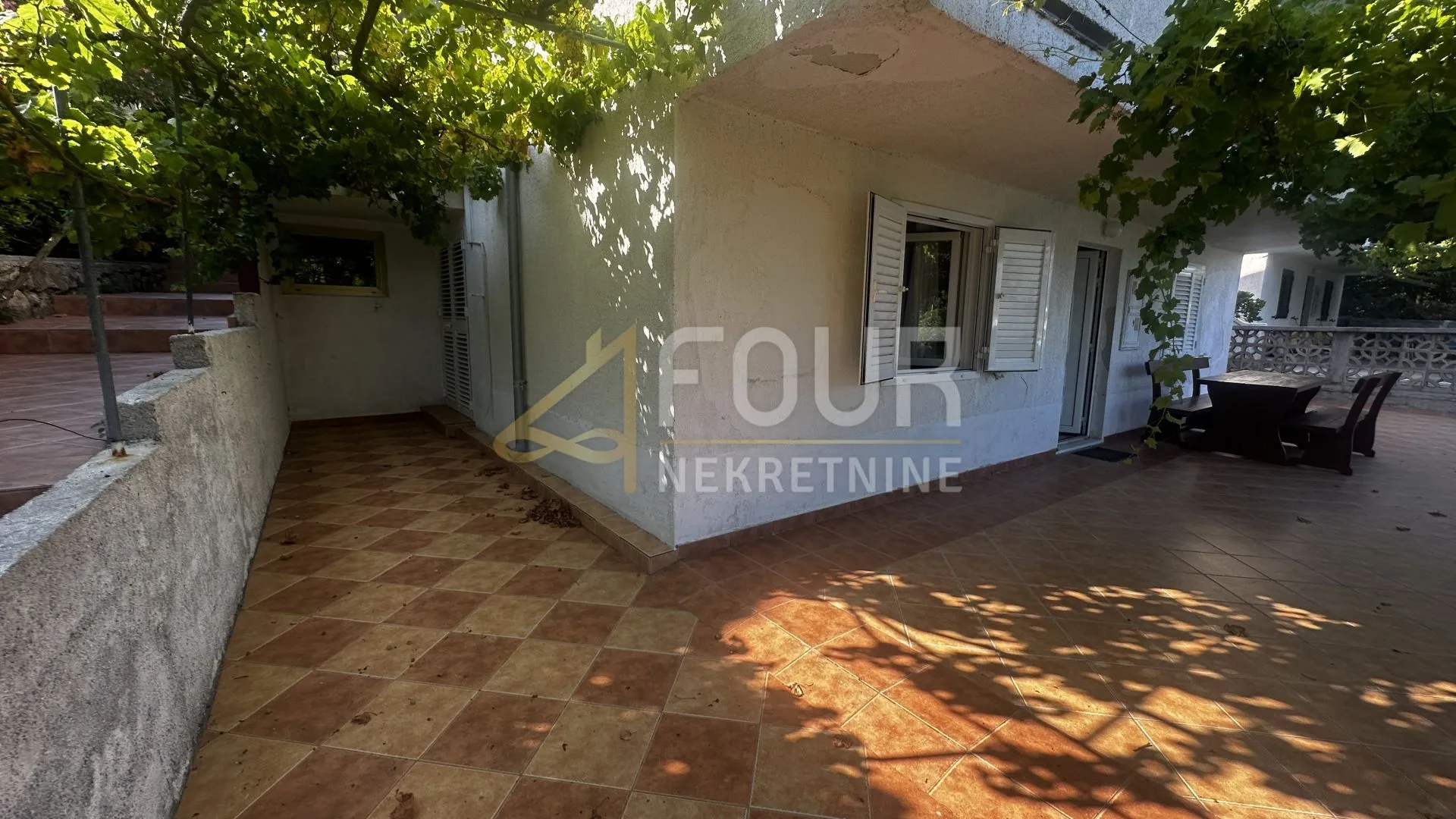 otok rab, supetarska draga, kuća s 5 apartmana, 1. red do mora - slika 34