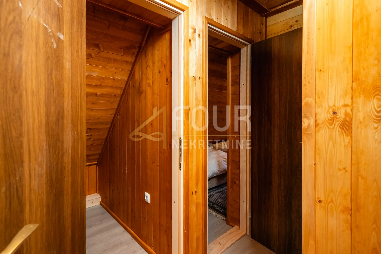 gorski kotar, mrkopalj, 200m2, samostojeća kuća - slika 35