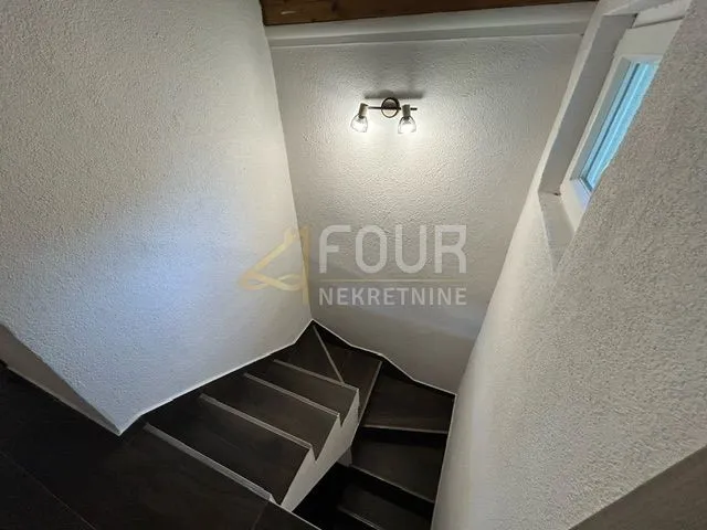crikveničko zaleđe, tribalj, samostojeća kuća, 136m2, okućnica - slika 11