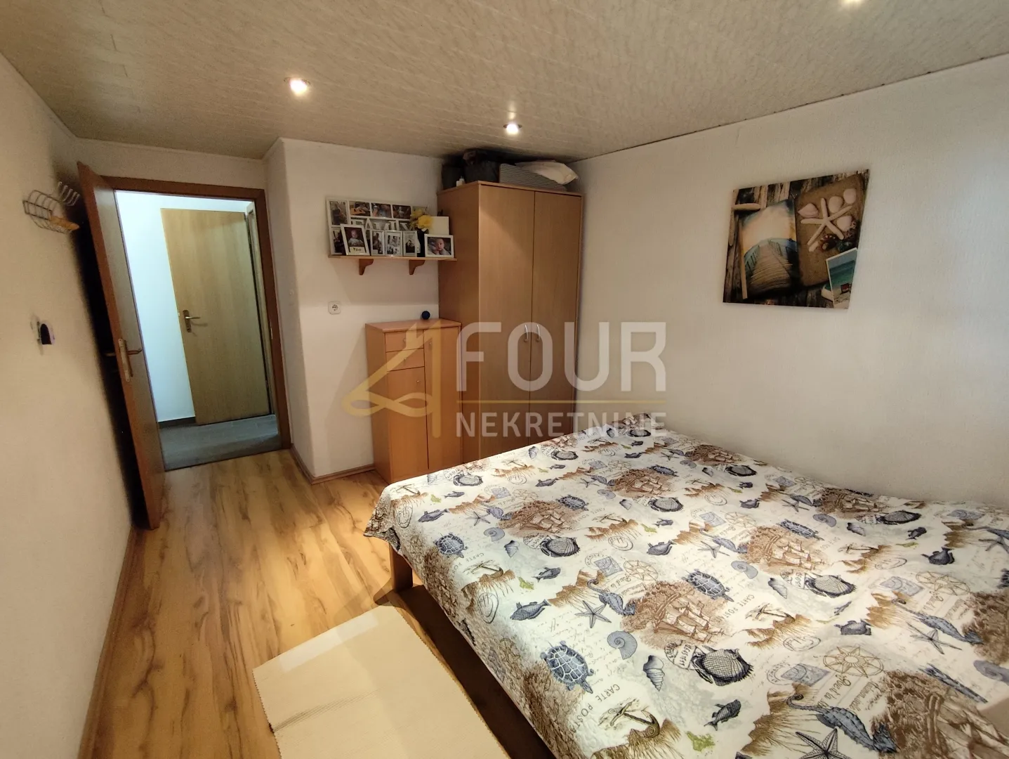 istra, medulin, 2 apartmana, okućnica, pogled na more - slika 23