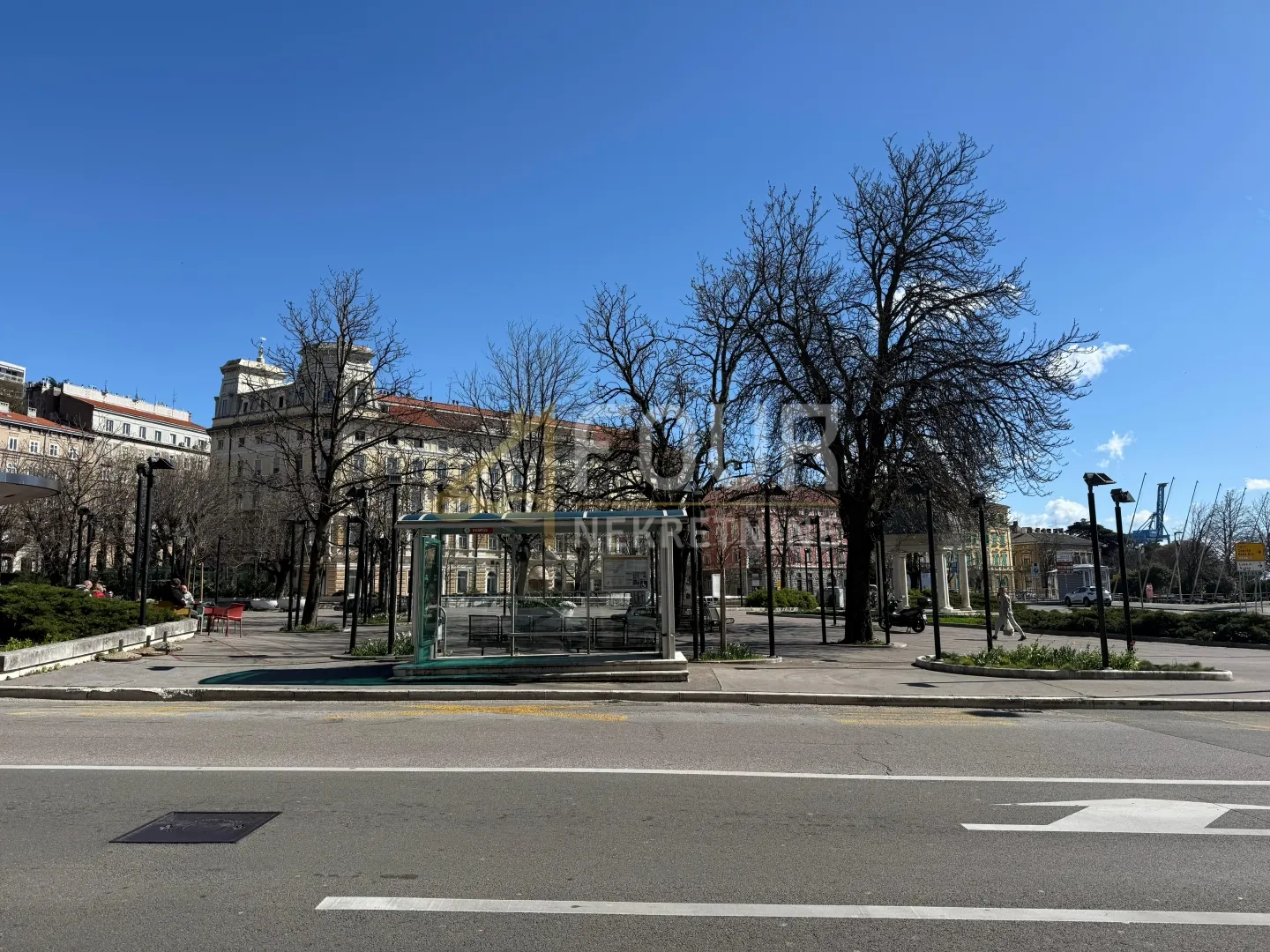 Zakup, Rijeka, Školjić, poslovni prostor