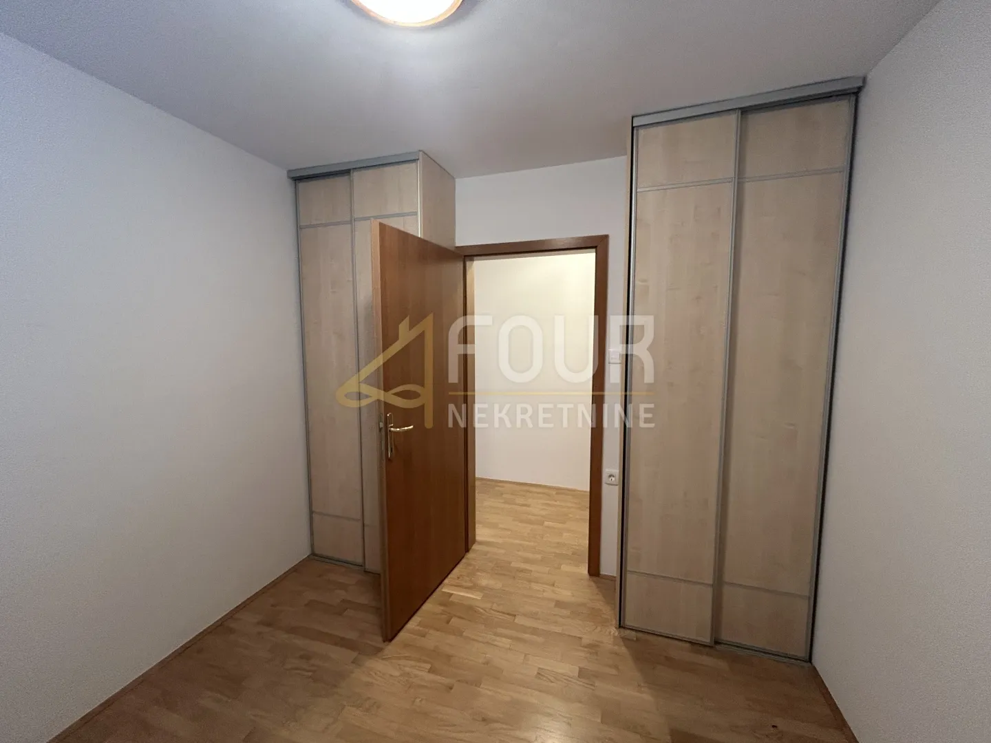 otok krk, baška - okolica, 72.74m2, 2s+db, bazen na korištenje - slika 10