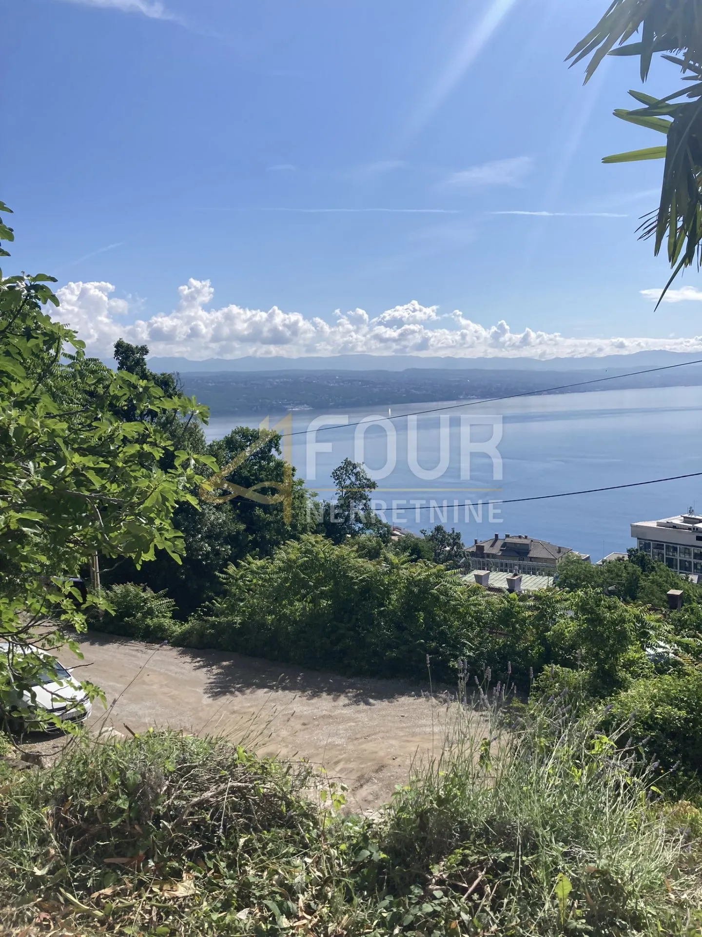opatija, dvoetažni stan s parkingom, 200m od mora - slika 5