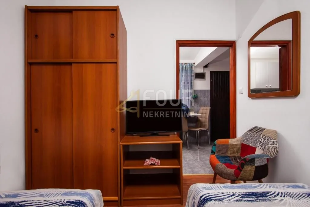 istra, fažana, kuća + 2 poslovna prostora + apartman - slika 8