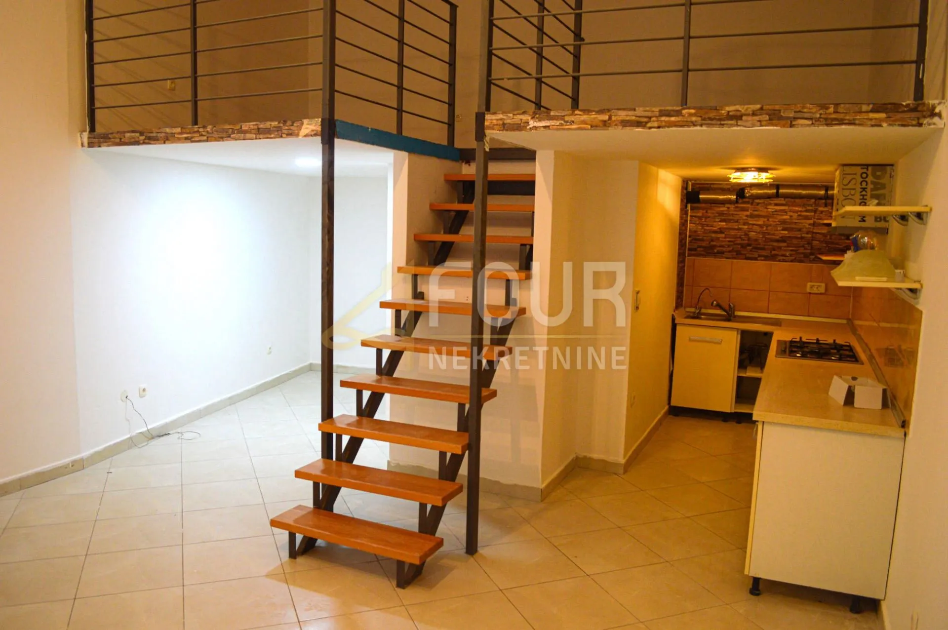 istra, labin, poslovni prostor s galerijom, 38.18m2 - slika 2