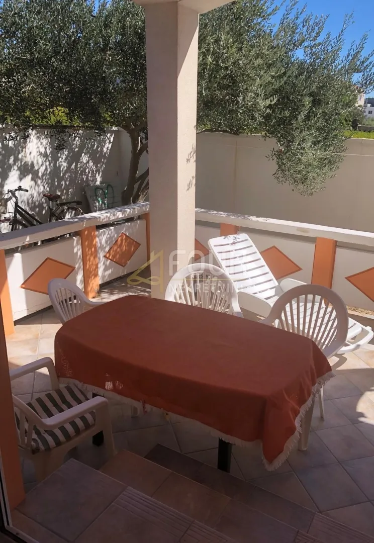 zadar, nin - okolica, samostojeća kuća s 4 apartmana, 100m od mora - slika 20