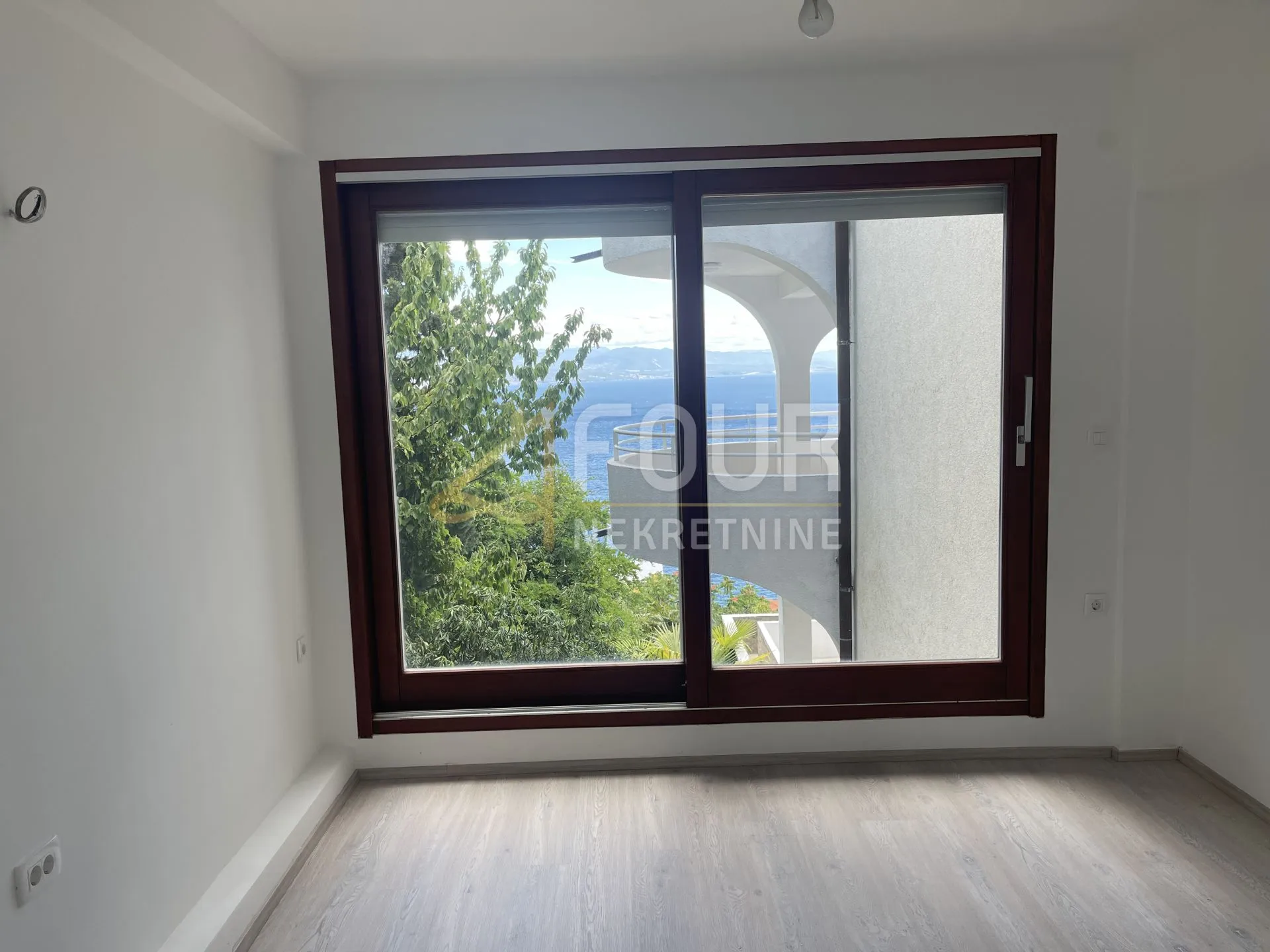 opatija, 170.45m2, 2s+db, 3 terase, balkon, pogled, parking - slika 23