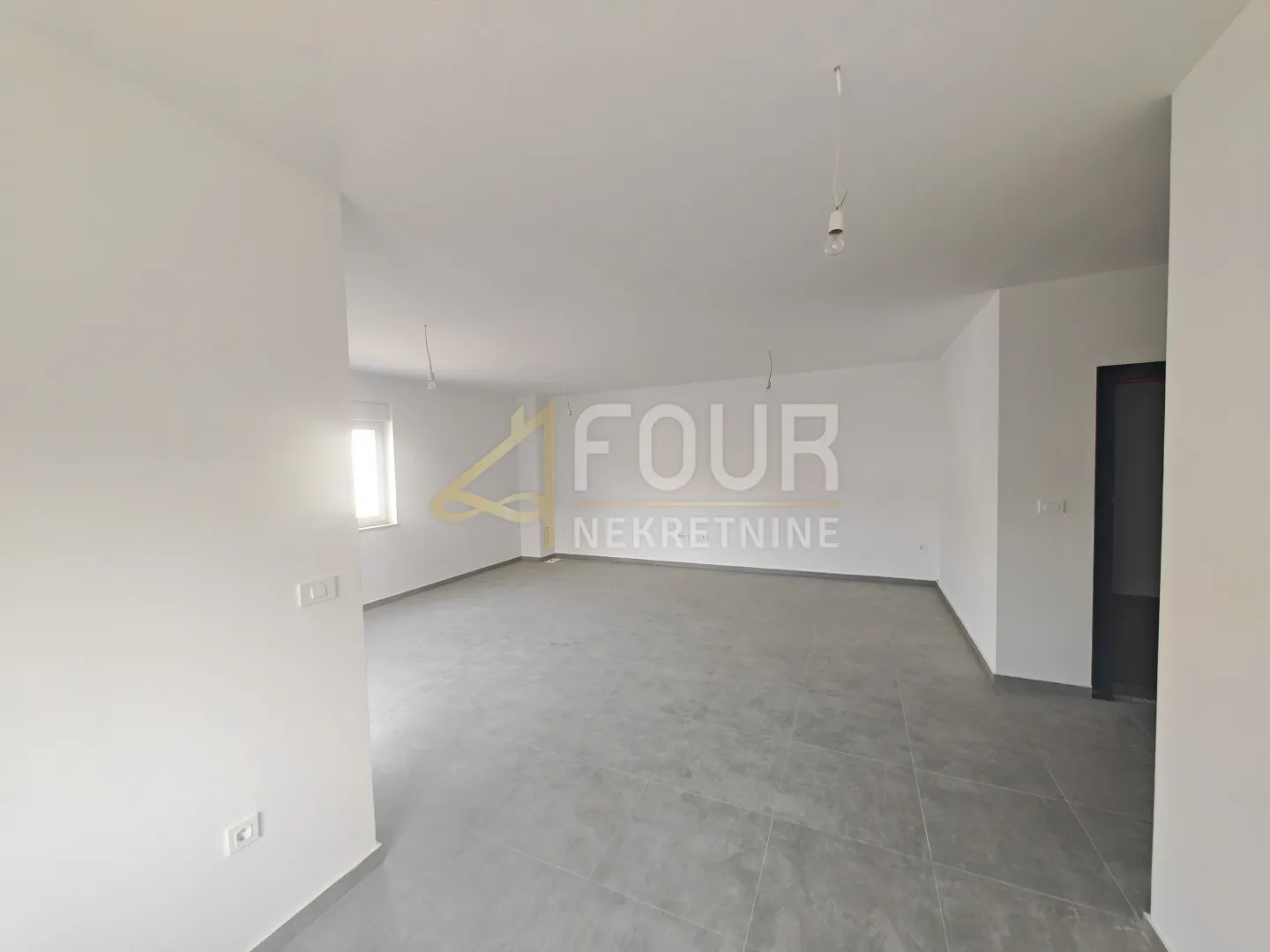 istra, pula - valdebek, novogradnja, 89.95m2, 3s+db, lođa - slika 2