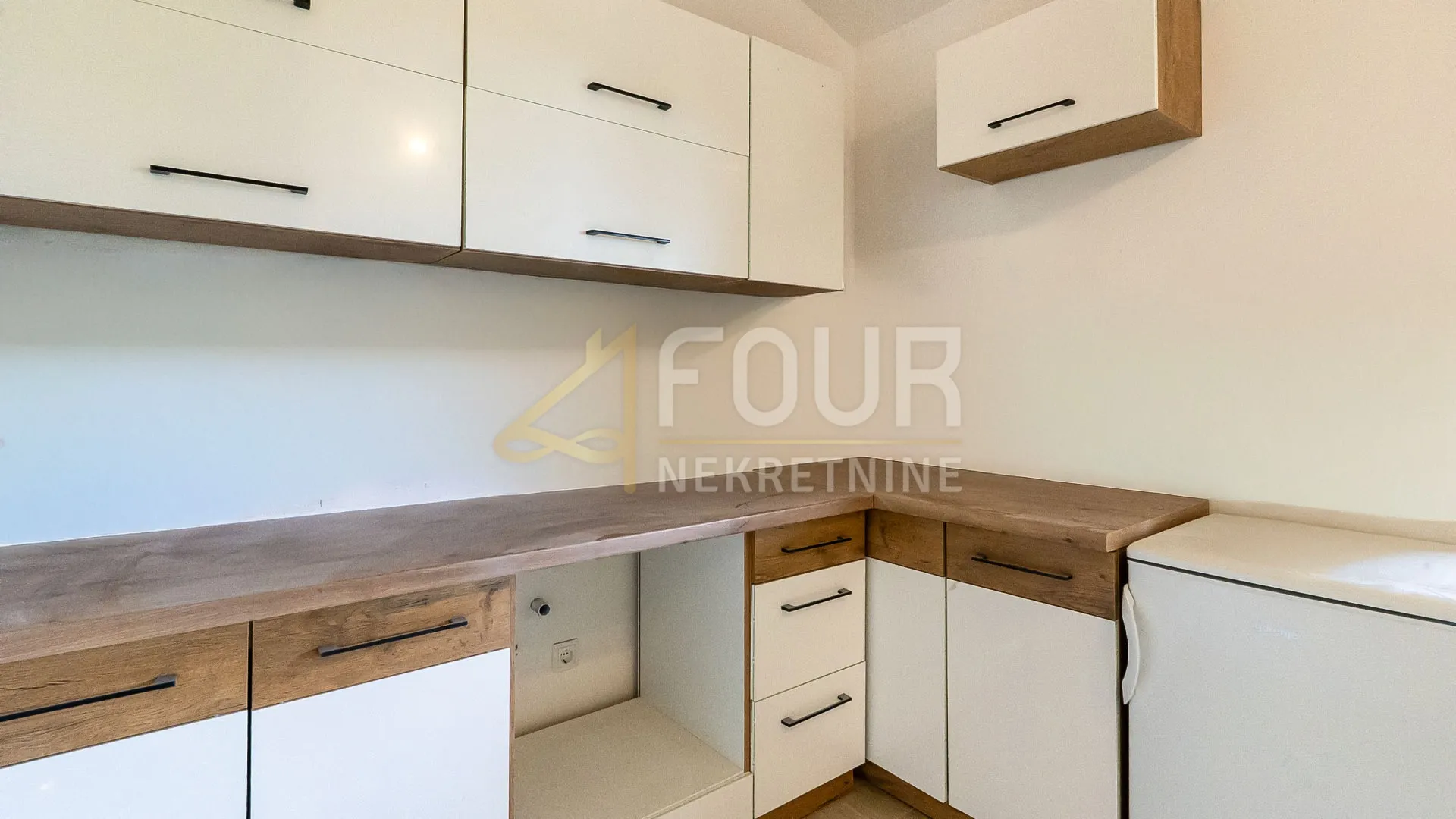 marčelji, novogradnja, 2s+db, terasa i vrt - slika 4