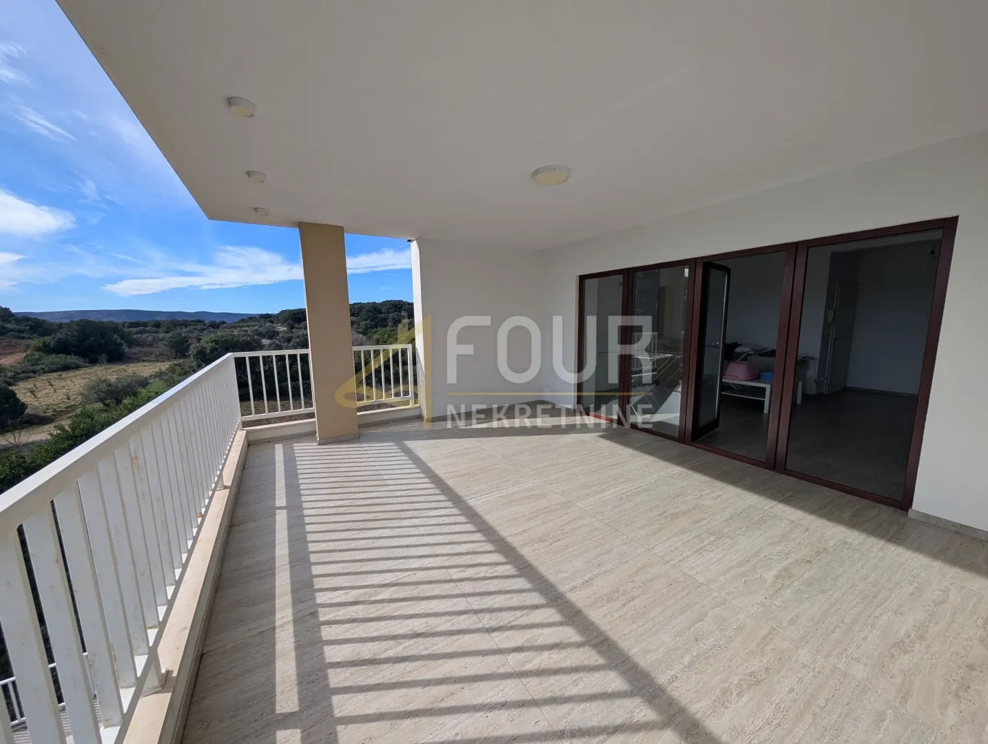 Otok Krk, Krk, penthouse 1. red do mora