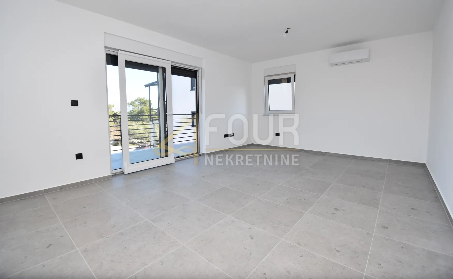 Otok Krk, Čižići, novogradnja, 2s+db, terasa - Čižići, Dobrinj