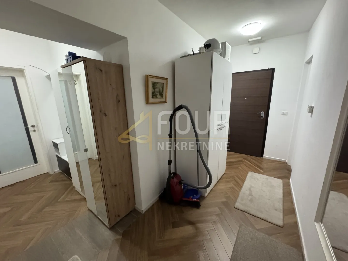 istra, pula - centar, 95.47m2 u naravi 3 apartmana - slika 14