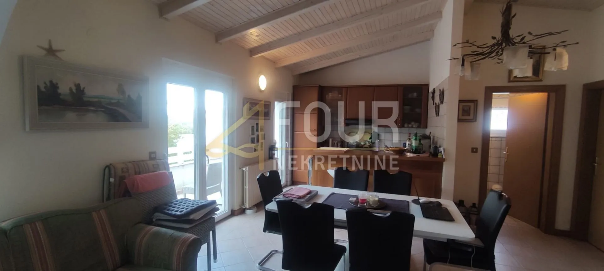 otok krk, malinska, 2s+db, apartman s terasom i pogledom na more - slika 4