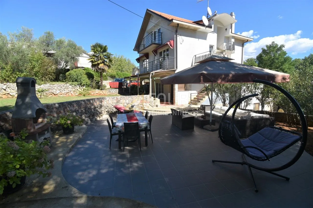 otok krk, kuća s 3 apartmana i pogledom na more - slika 4