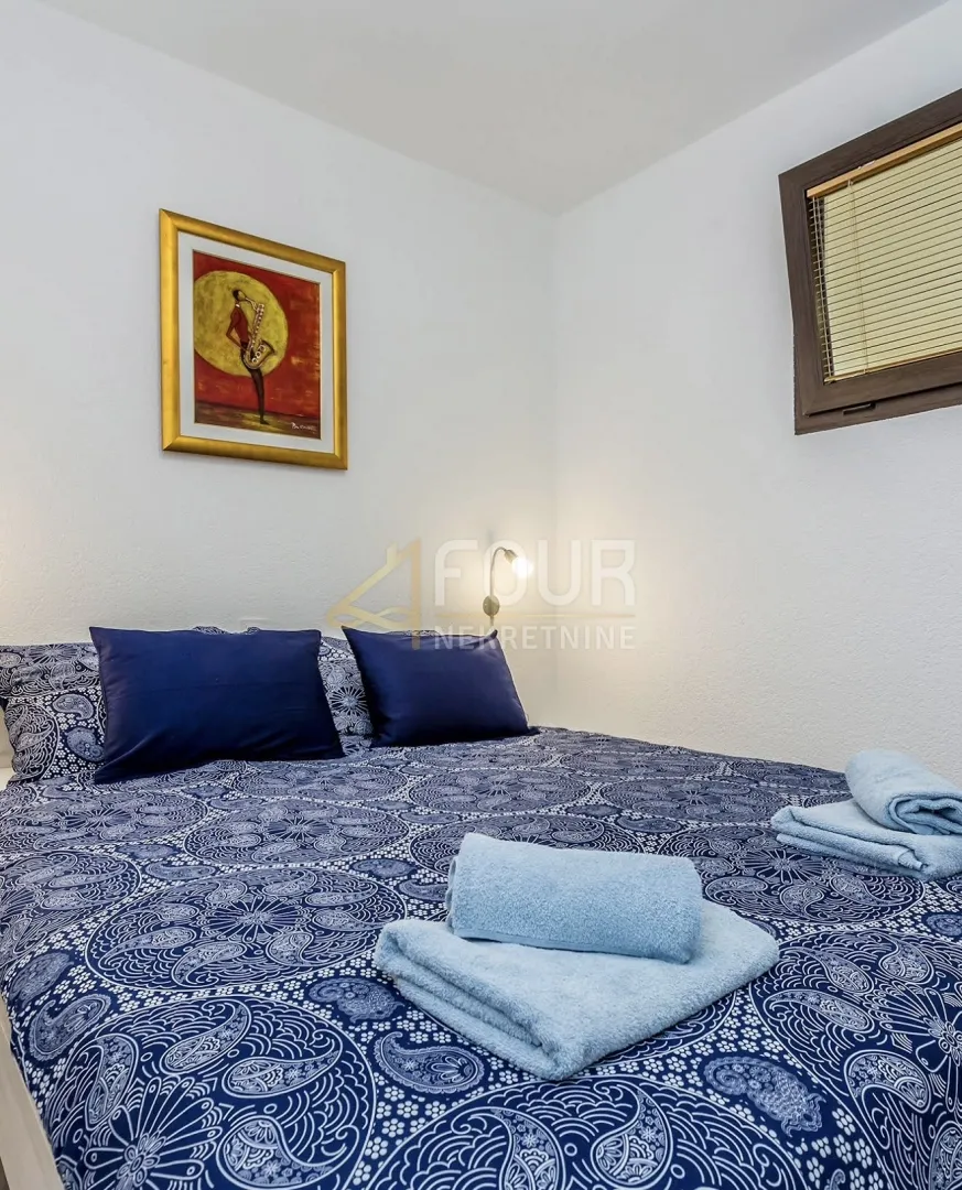 otok krk, malinska, 1s+db, okućnica 81m2 + parkirno mjesto - slika 11